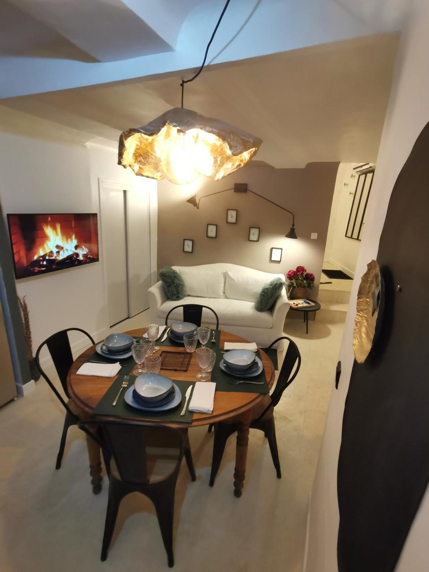 Appartement Centre Historique Aix En Provence, Place Ramus Aix-en-Provence Ngoại thất bức ảnh